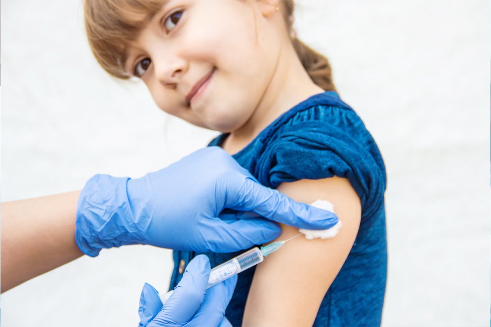 Comunicado sobre vacunación contra la COVID-19 en niños de 6 a 12 años de edad