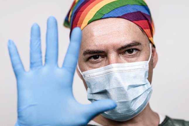 Hospital católico podría verse obligado a realizar cirugía de afirmación de género