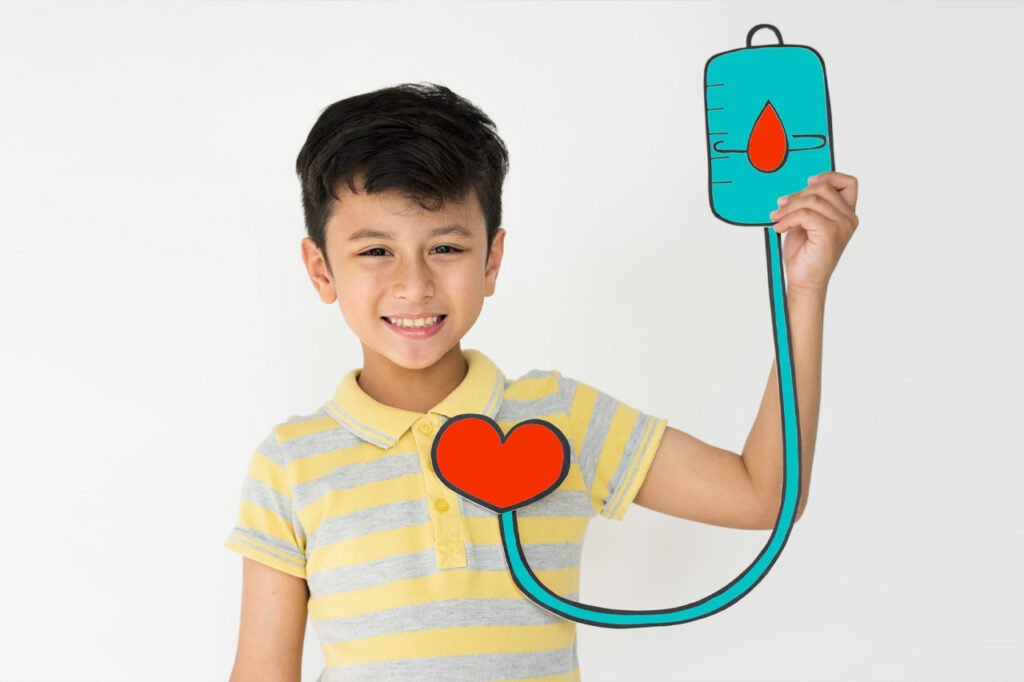 Cardiólogo pediatra colombiano ganó la patente por inventar el catéter en forma de herradura