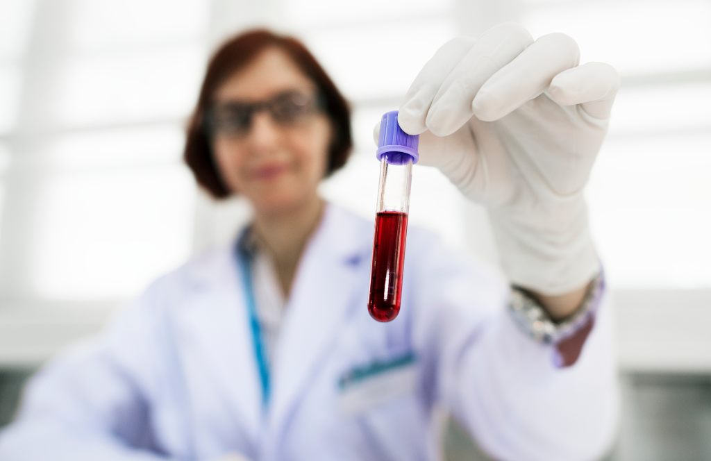 Vivir con hemofilia: el acceso oportuno como determinante de la carga de la enfermedad, un contraste desde la evidencia científica y la voz de la práctica clínica