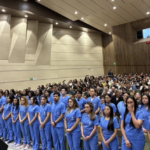 La UPTC celebró con la entrega de batas blancas la transición de estudiantes a médicos internos